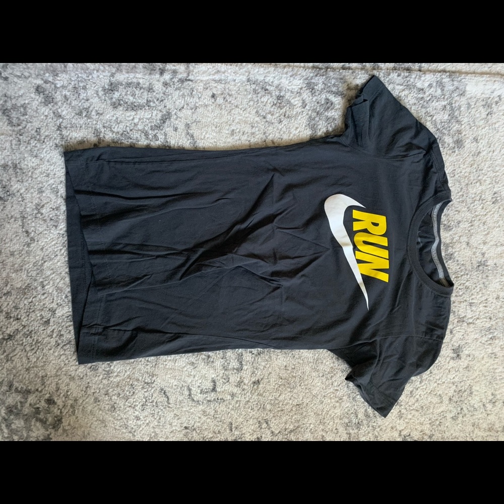 Girls Nike Run Shirt
